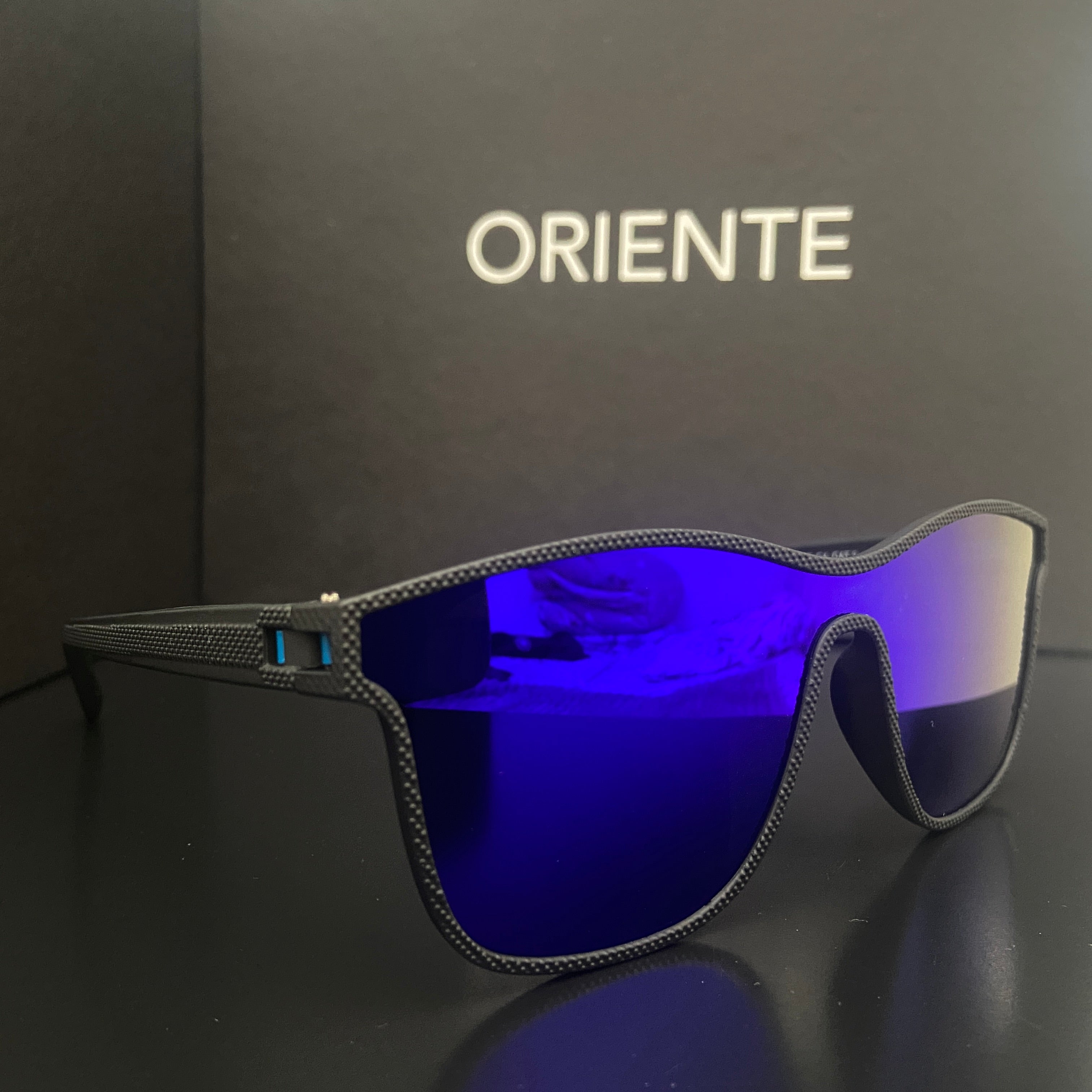 oculos de sol roma azul marinho com lentes polarizadas